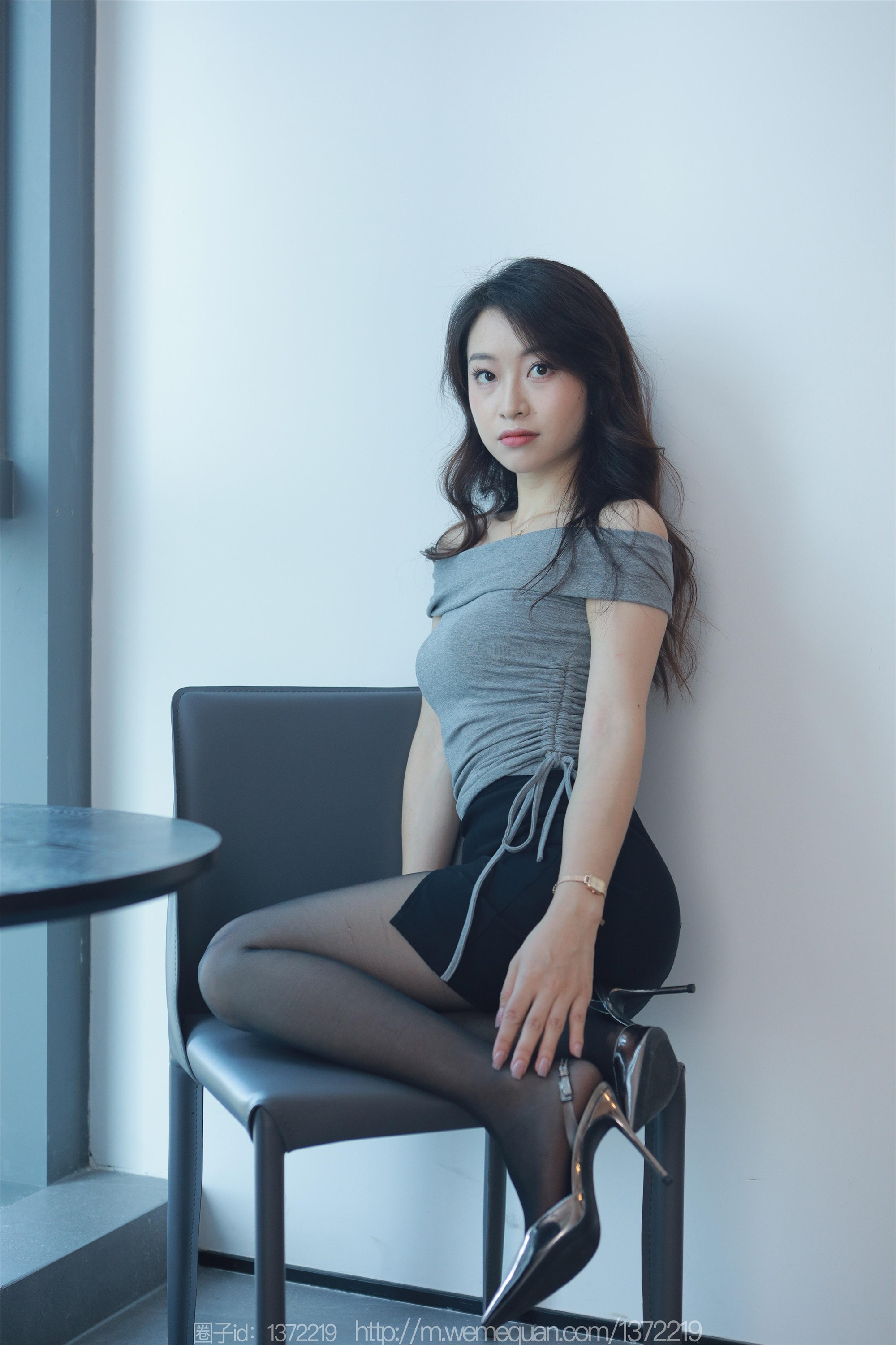 IESS异思趣向  2023.07.31 丝享家 1494 小婕《紧身的包臀裙》